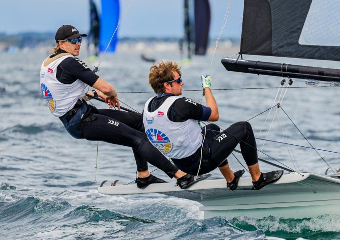 2026 49er, 49erFX and Nacra 17 World Championships, Day 5: New Zealand's Seb Menzies and George Lee Rush hold nerve to retain overall lead ahead of men's skiff final showdown