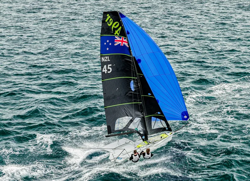 2026 49er, 49erFX and Nacra 17 World Championships, Day 5: New Zealand's Seb Menzies and George Lee Rush hold nerve to retain overall lead ahead of men's skiff final showdown