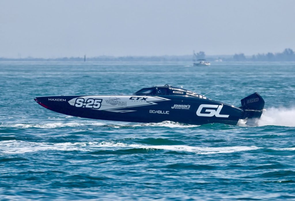 The Superstock, Team Bermuda // IHRA