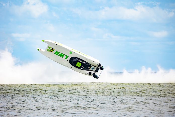 The Factory 500, Lake Wylie Racing catch some air in New Orleans. // IHRA