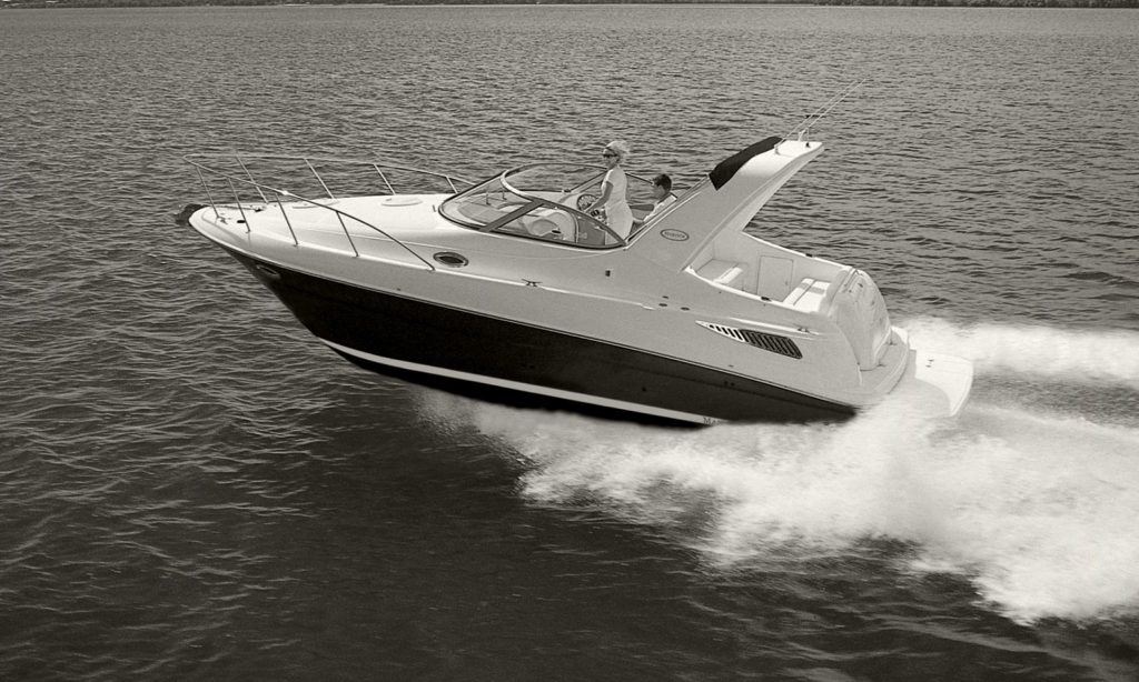 The Riviera M290 Sports Cruiser // Riviera