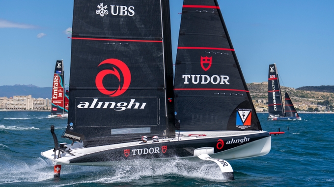Women & Youth Reign Supreme In Stunning Sardinian Conditions