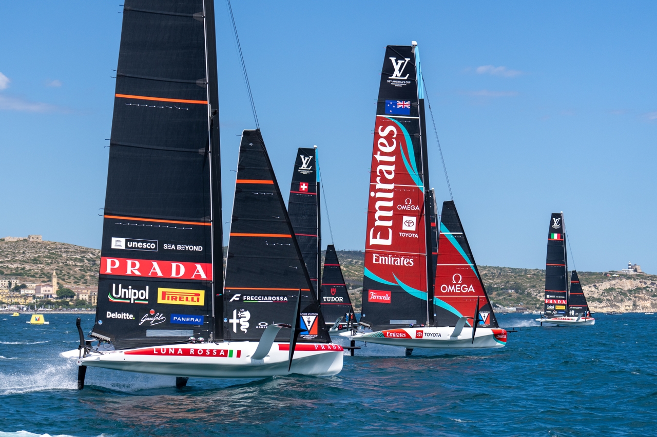 Women & Youth Reign Supreme In Stunning Sardinian Conditions