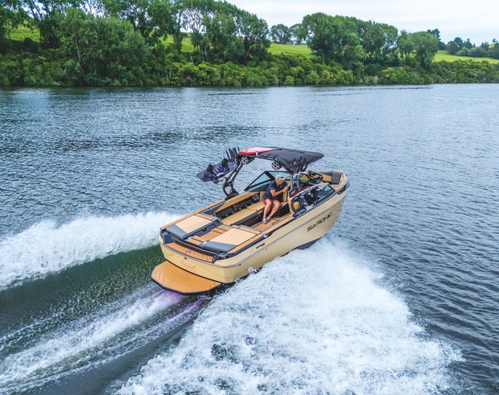 Ballast-empty is the way to travel from place to place in the SARONIC Seven // Photo credit: Geoff Cox