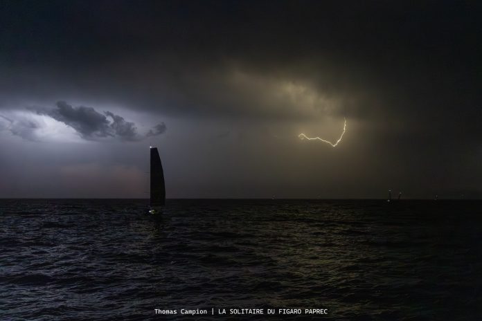 Wild night at sea! Dramatic conditions off Vigo