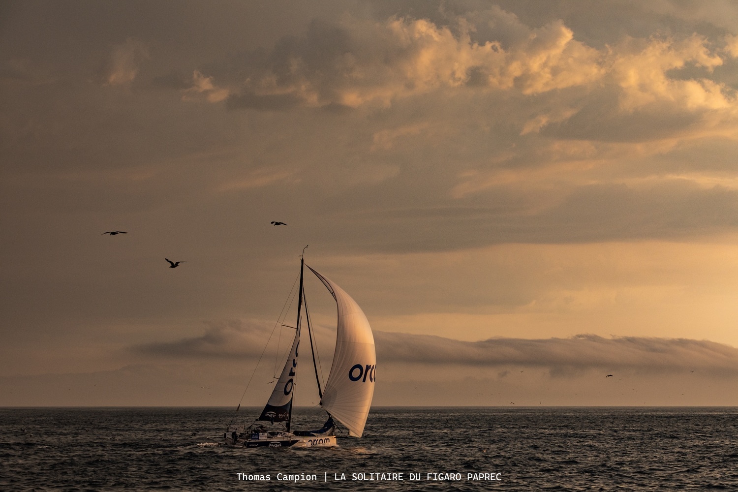 Wild night at sea! Dramatic conditions off Vigo