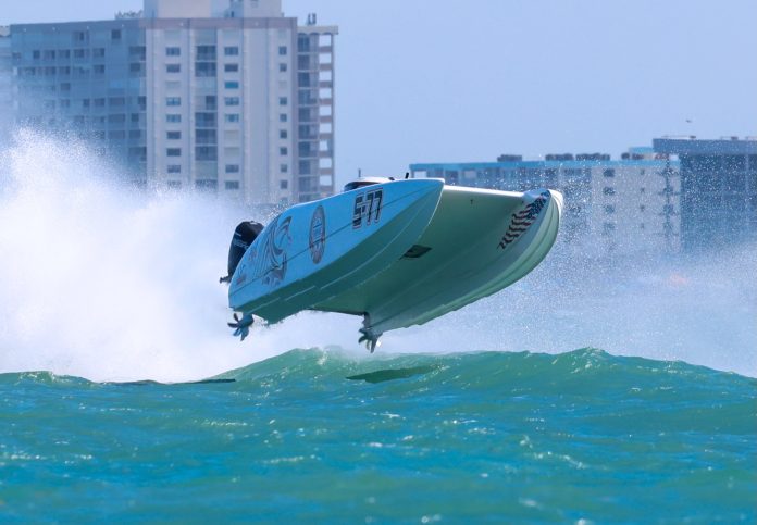 5-77 goes flying at Cocoa Beach (IHRA, Round 3) // IHRA