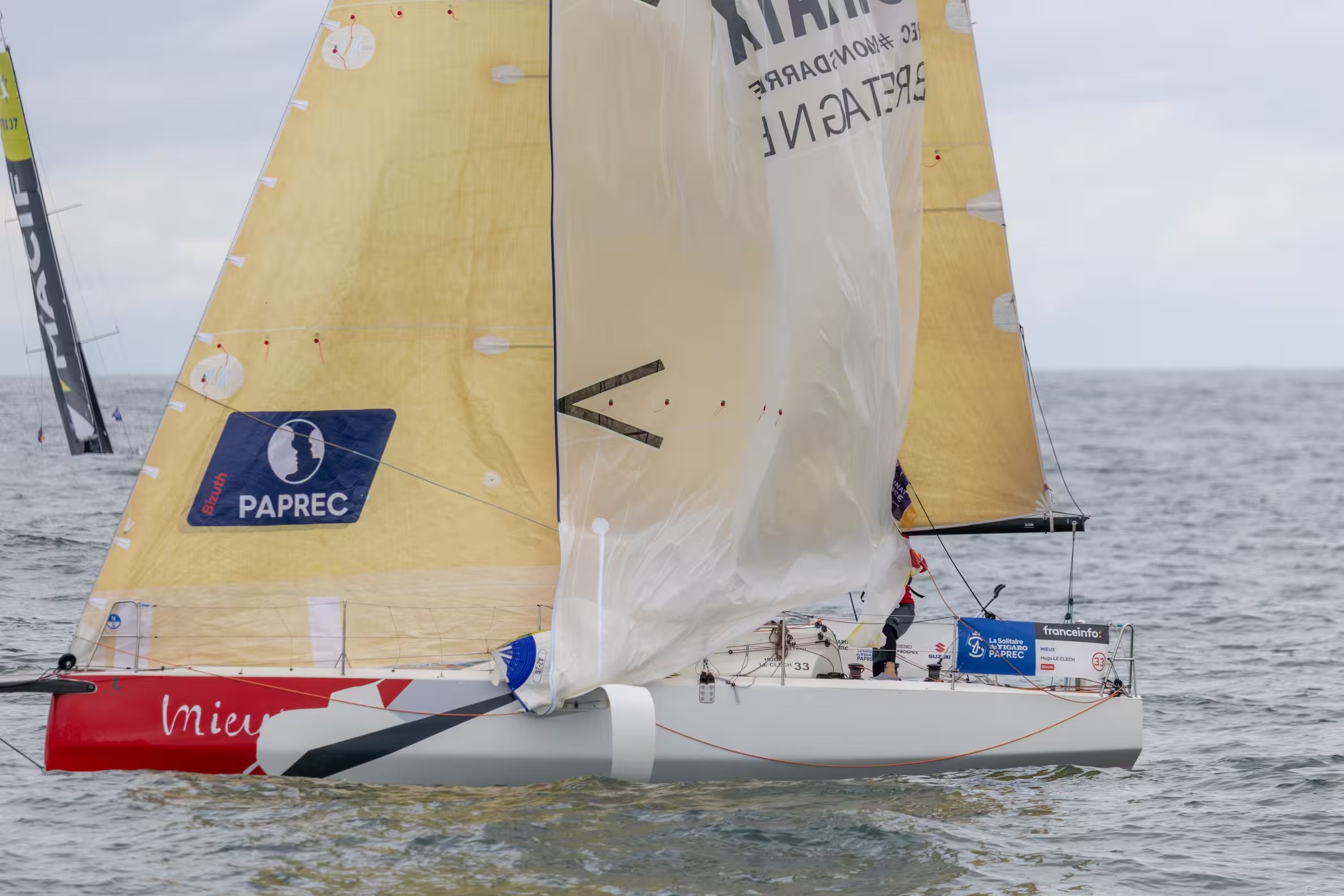 Snapping the BXA waypoint in the Solitaire du Figaro