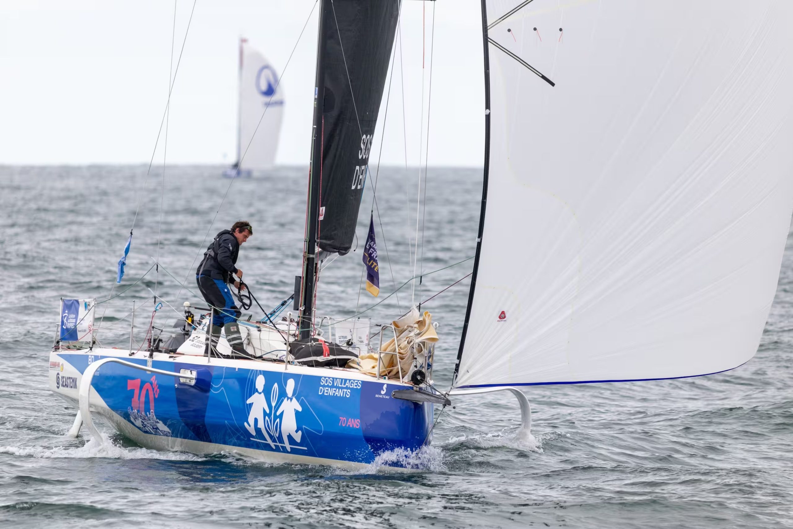 Snapping the BXA waypoint in the Solitaire du Figaro