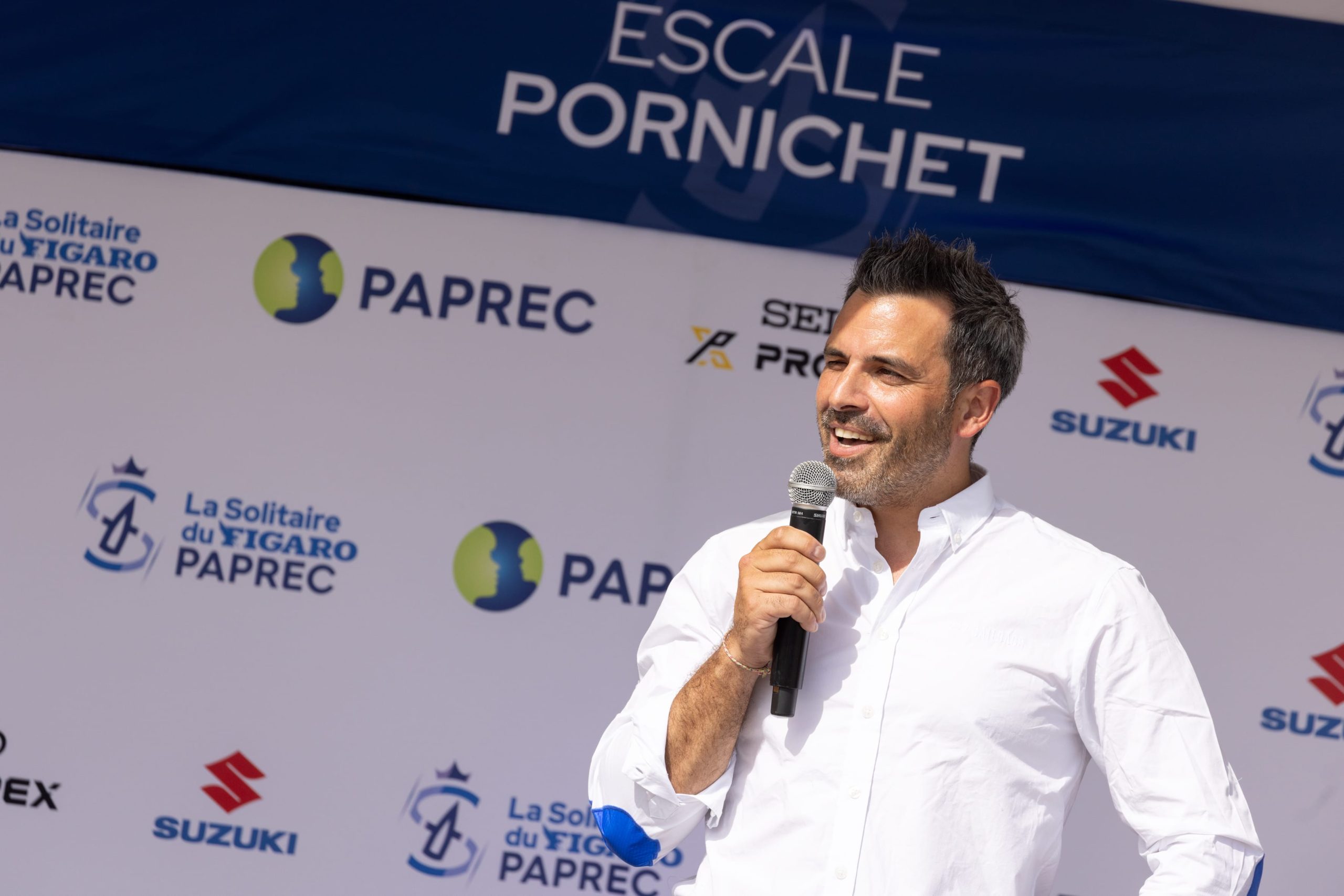 Stage 2 prize-giving in Pornichet