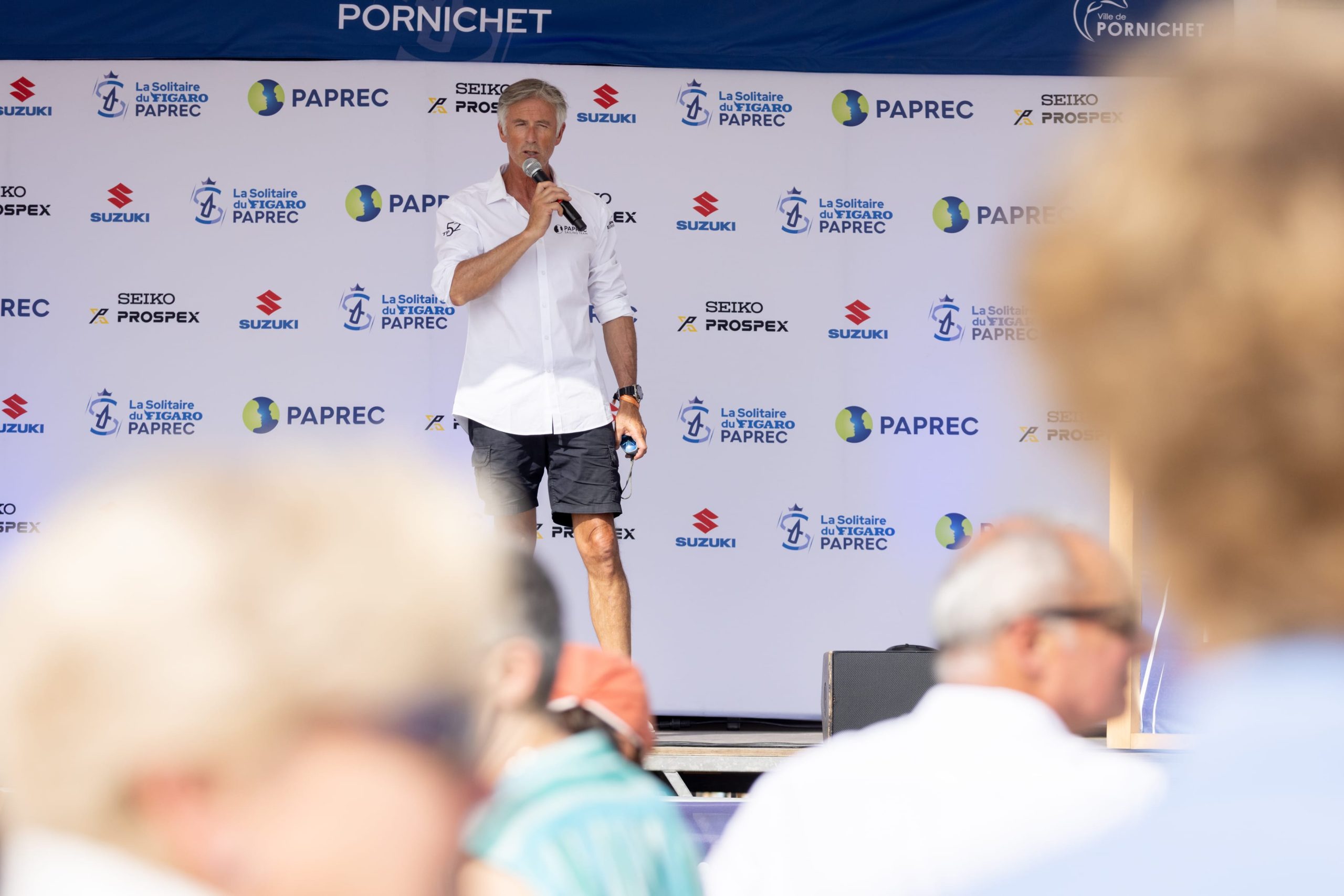 Stage 2 prize-giving in Pornichet