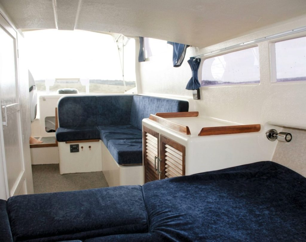 Restoration of the Pelin Empress - new life into old bones // Boating New Zealand