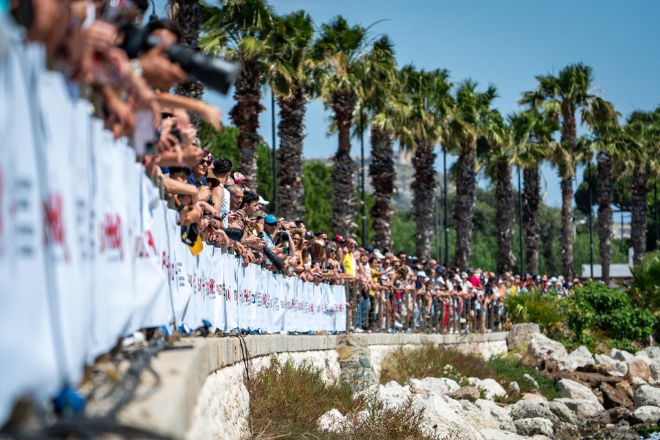 Barrel rolls galore in spectacular return of racing to cagliari gives arand the win