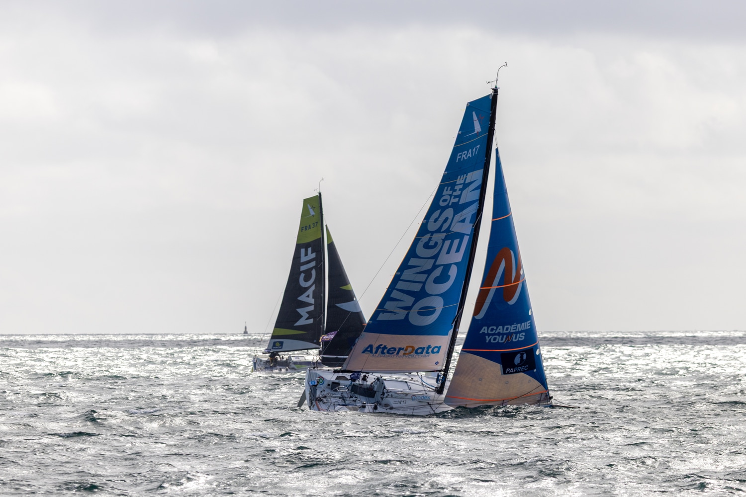 Night of upheaval in La Solitaire du Figaro Paprec as Dolan withdraws