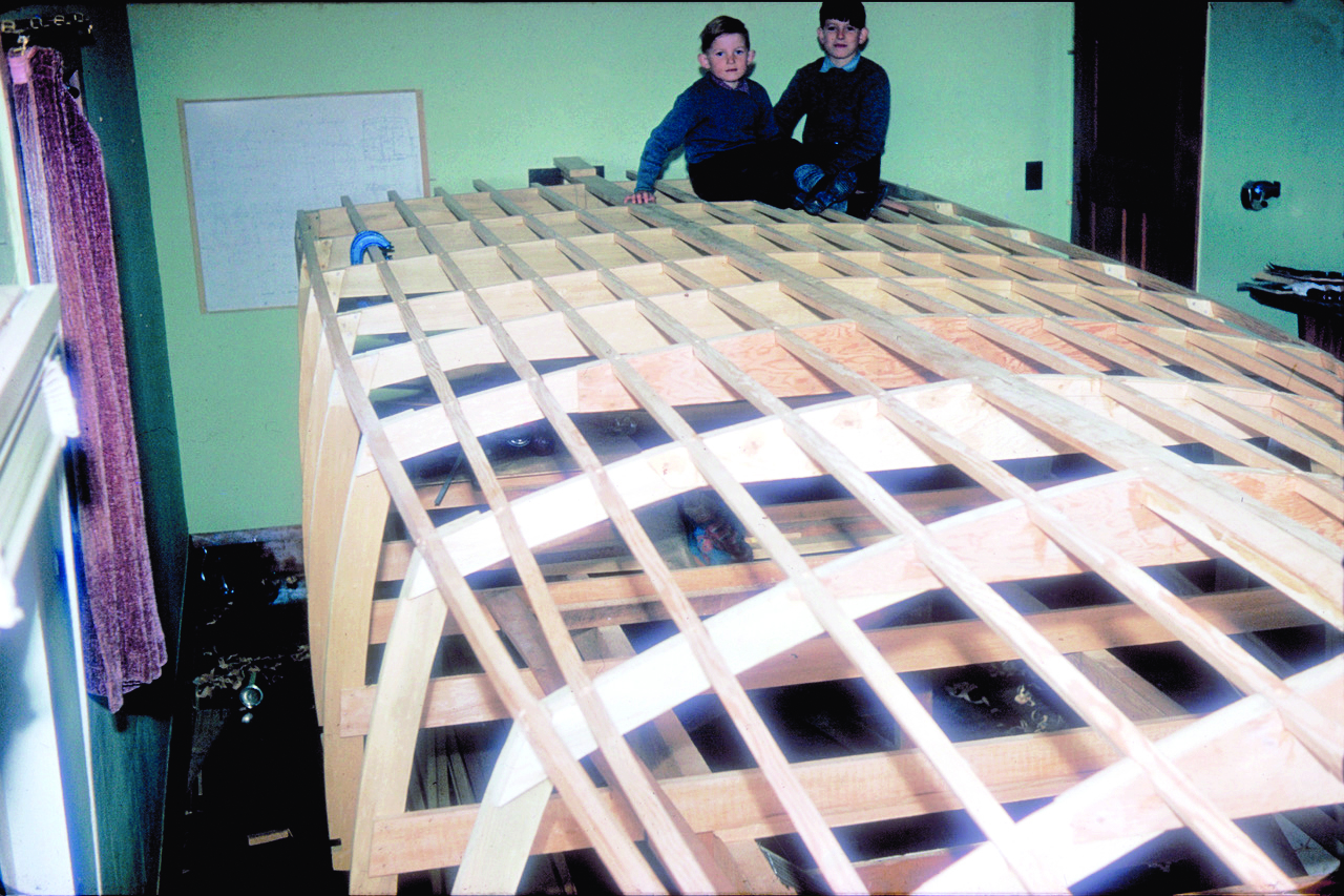 building and removing a 22ft Carl Augustin runabout in, and from, the Fenwick family home // Photo credit: supplied.