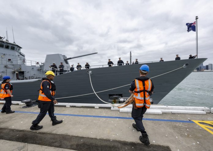 HMNZS Te Mana departs from Devonport Naval Base