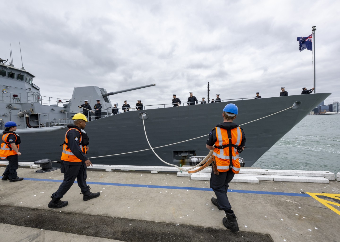 HMNZS Te Mana and Aotearoa depart Auckland for world’s largest maritime exercise HMNZS Te Mana and Aotearoa depart Auckland for world’s largest maritime exercise