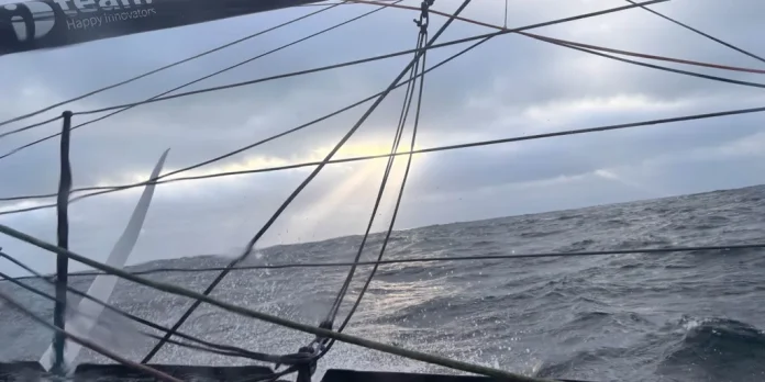 va2026-2606132142-20260613-april-s-260613-194258-basse-definition-2 // Photo credit: ChristianDumardConsultant météo de la Vendée Arctique - Les Sables d'Olonne | Vendée Arctique 2026