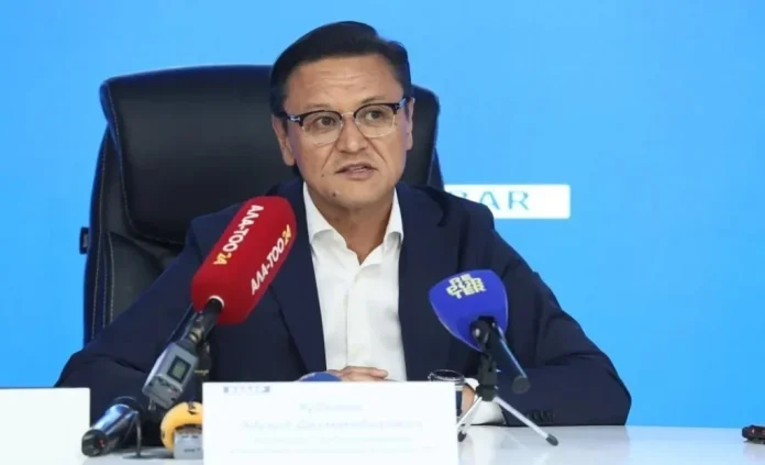 eduard-kubatov-f1h2o-kyrgyzstan-press-conference-1024x623-1 F1H2O Grand Prix of Kyrgyzstan: 10,000 Fans Expected as $5 Million Budget Confirmed