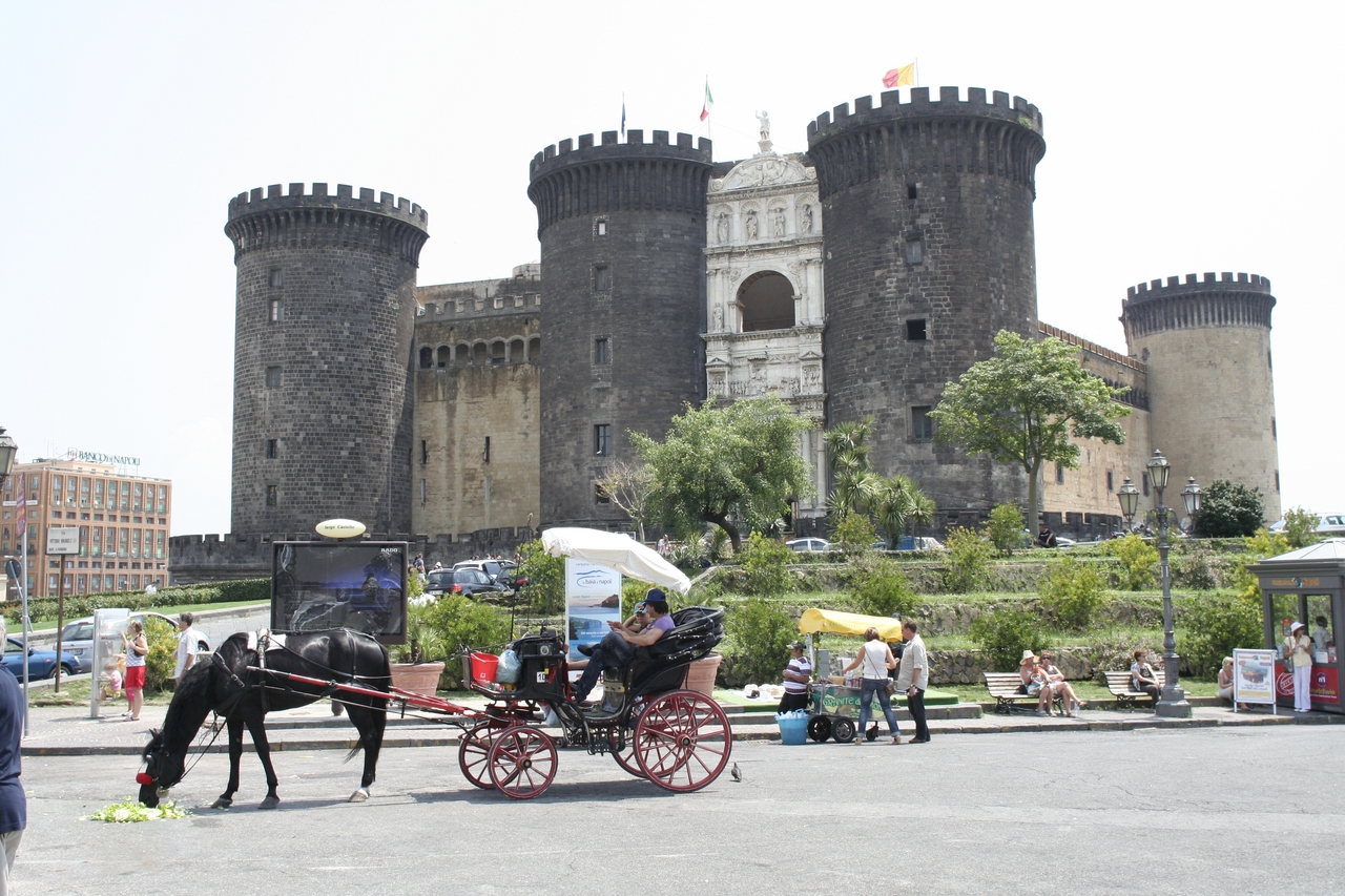 Naples And The Sea: A Maritime Legacy Centuries In The Making