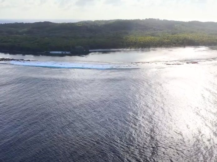 French Polynesia expands world's largest marine protected area across key Pacific cruising waters. // Hōkūleʻa Crew (screen grab)