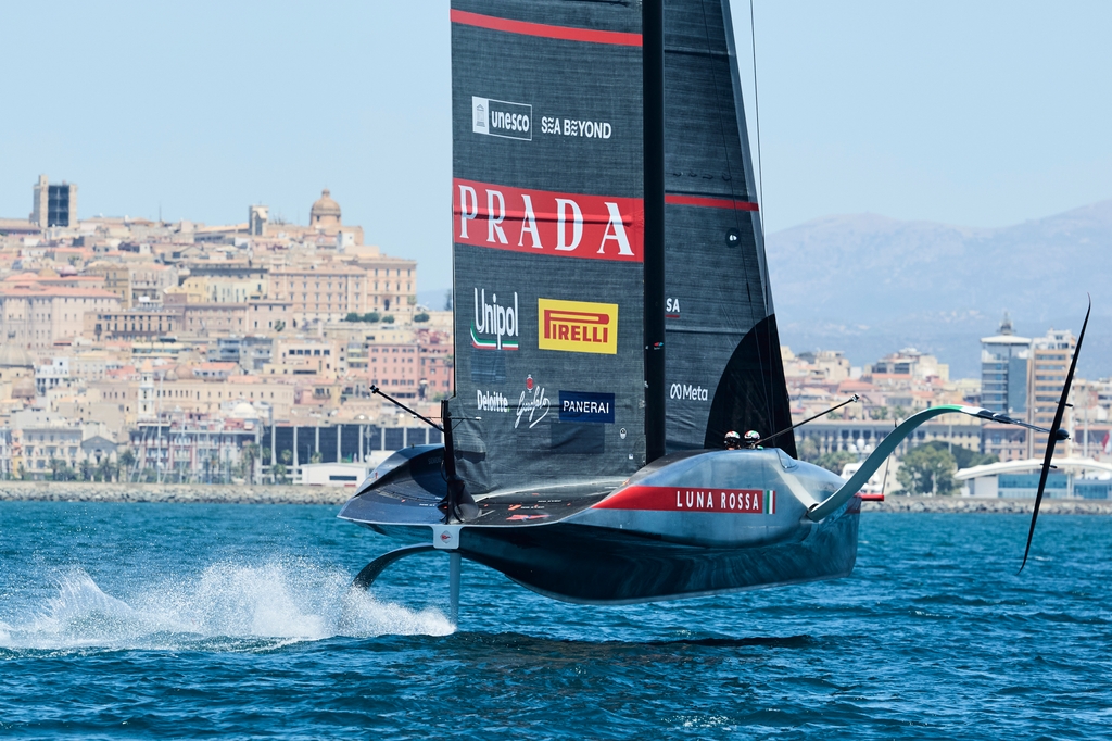 Data, Testing And Emotion: Luna Rossa Flies Again In Cagliari
