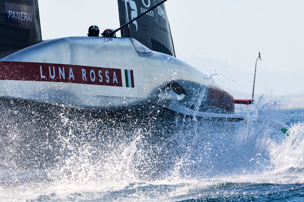 Data, Testing And Emotion: Luna Rossa Flies Again In Cagliari
