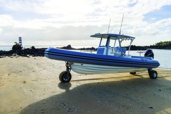 Smuggler Strata 800 Elite CC Amphibious