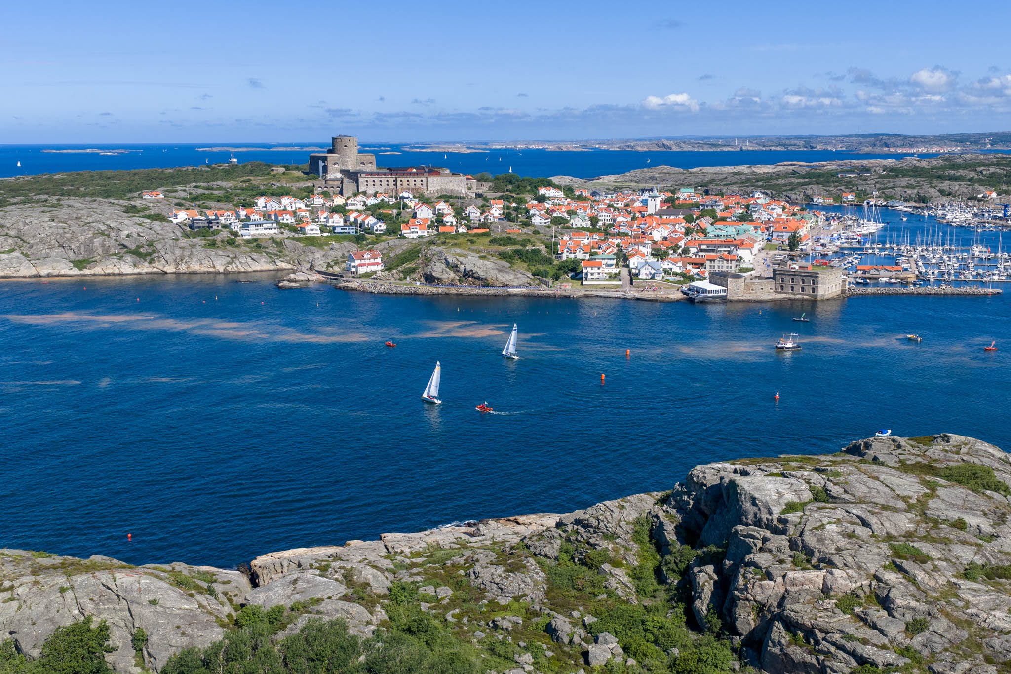Swedish Teams Rule Marstrand as Engström and Carlsson Into Semifinals