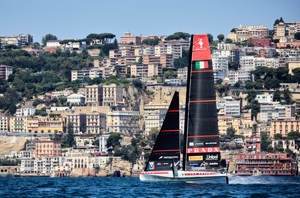 Luna Rossa’s First Sail In Naples