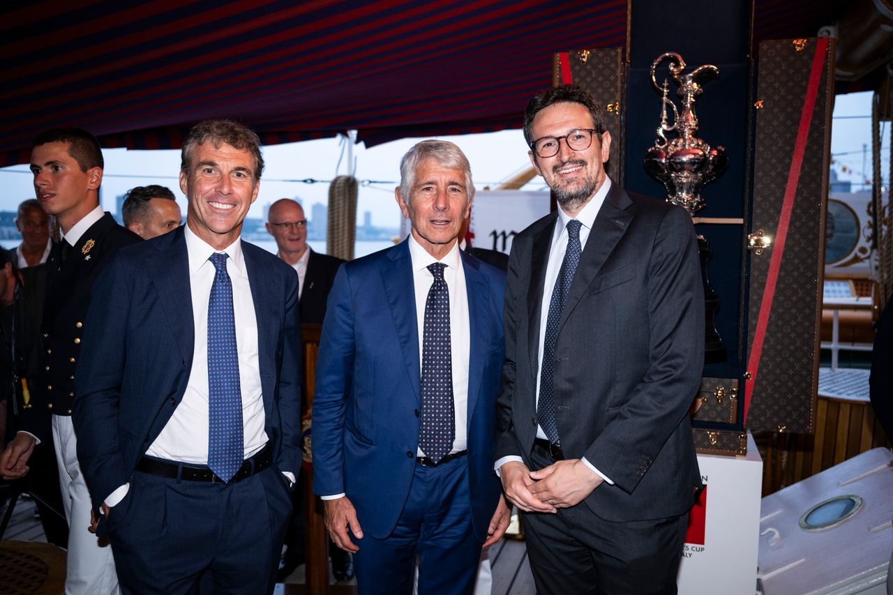 Welcoming The America’s Cup – The ‘most Beautiful Ship In The World’