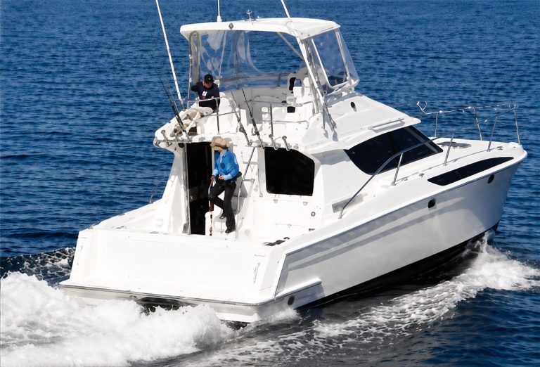 W/L 3800 Flybridge Powercat