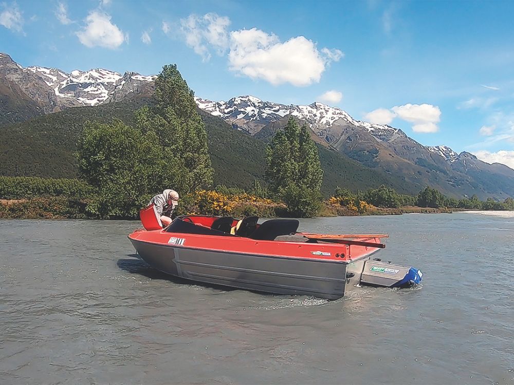 Stuck in the Dart River. // Photo credit: Ollie Sharpe