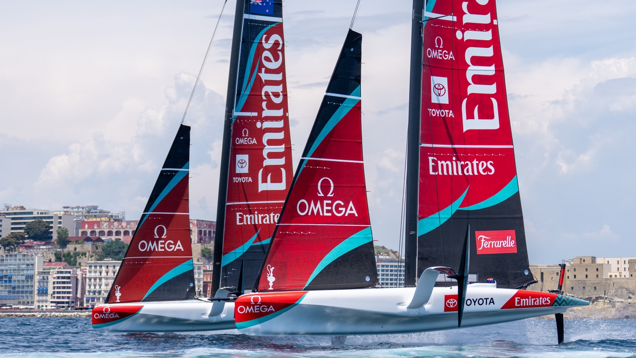 “wow – What An Amazing Place To Sail!” “wow – What An Amazing Place To Sail!”