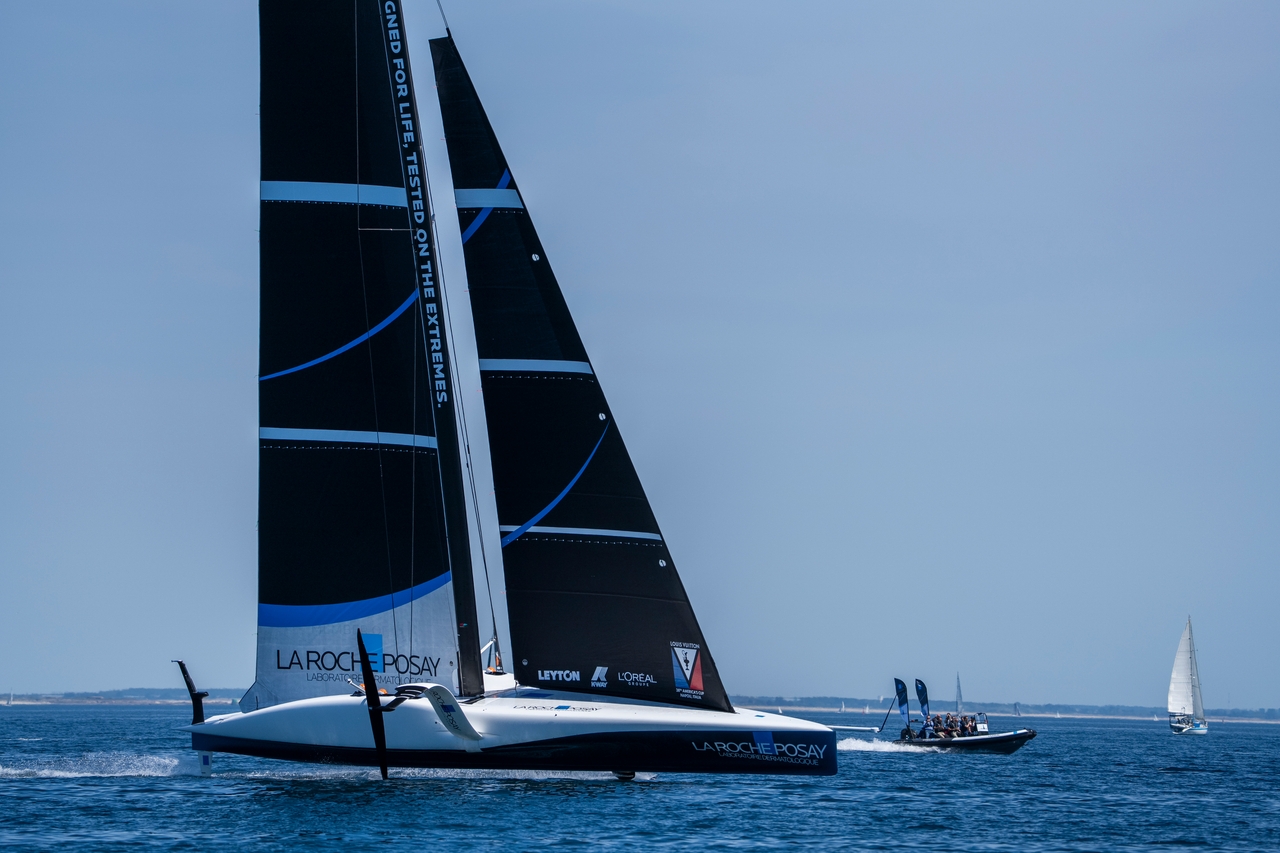 La Roche-Posay Racing Team Capsize In Lorient
