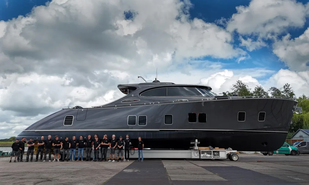 Solea, Zeelander 8 // Photo credit: Zeelander Yachts