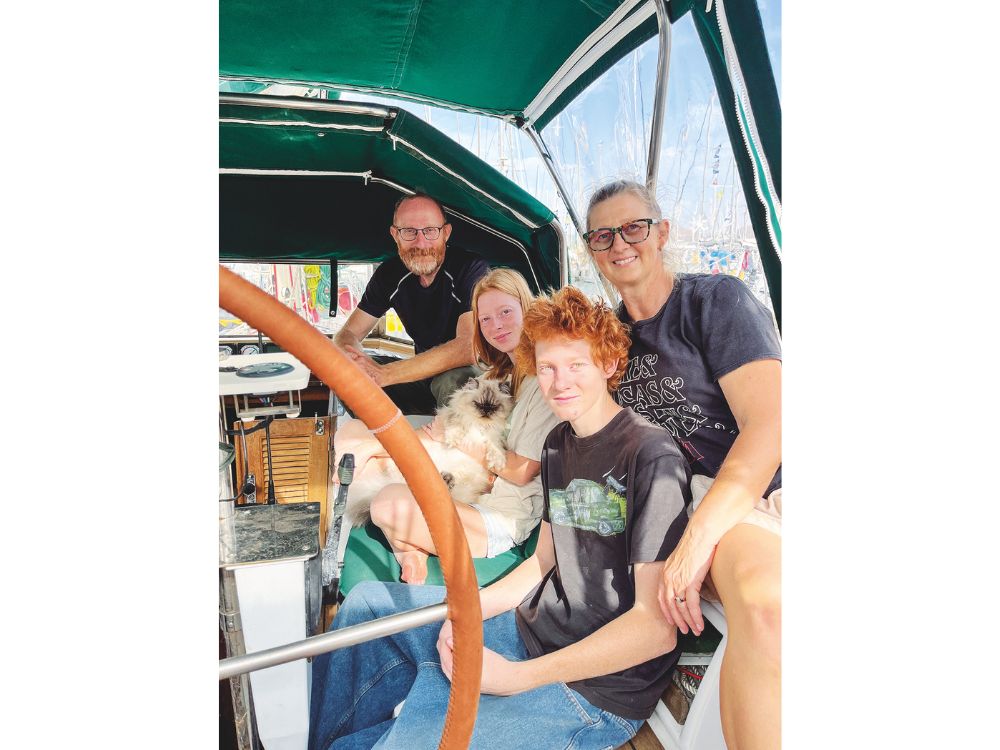 The Smith-Haywood family with Cappucino aboard Apres Ski. // Photo credit: Theresa Nicholson