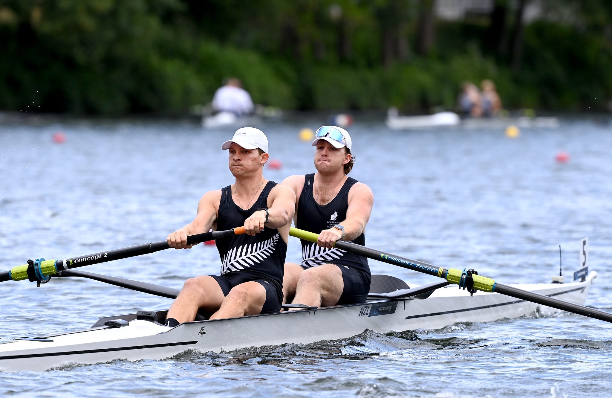 New Kiwi eight impresses