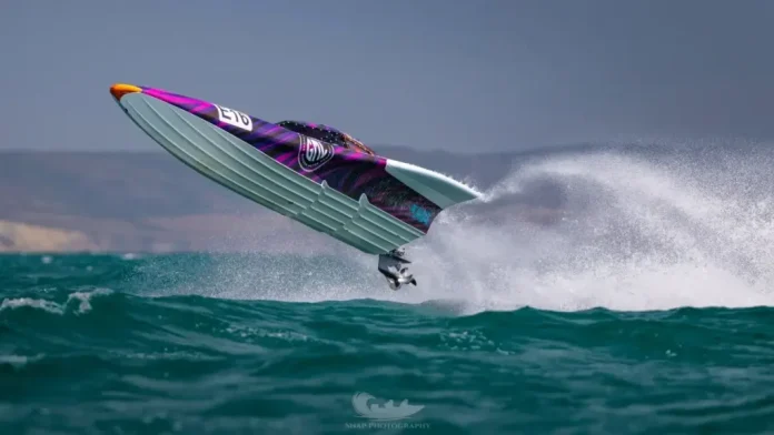 Lightning Strikes At Curtailed MDL Marinas Mercury Offshore Grand Prix