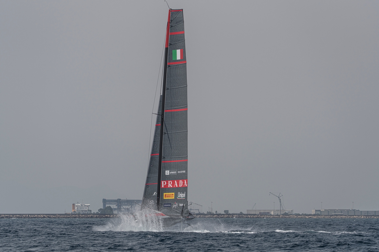 Busy Week For The Ac75 Teams Around The World