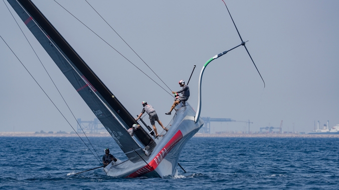 Near Capsize In Cagliari For Luna Rossa
