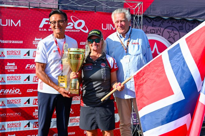 Photo credit: Mike Magnin / F1H2O