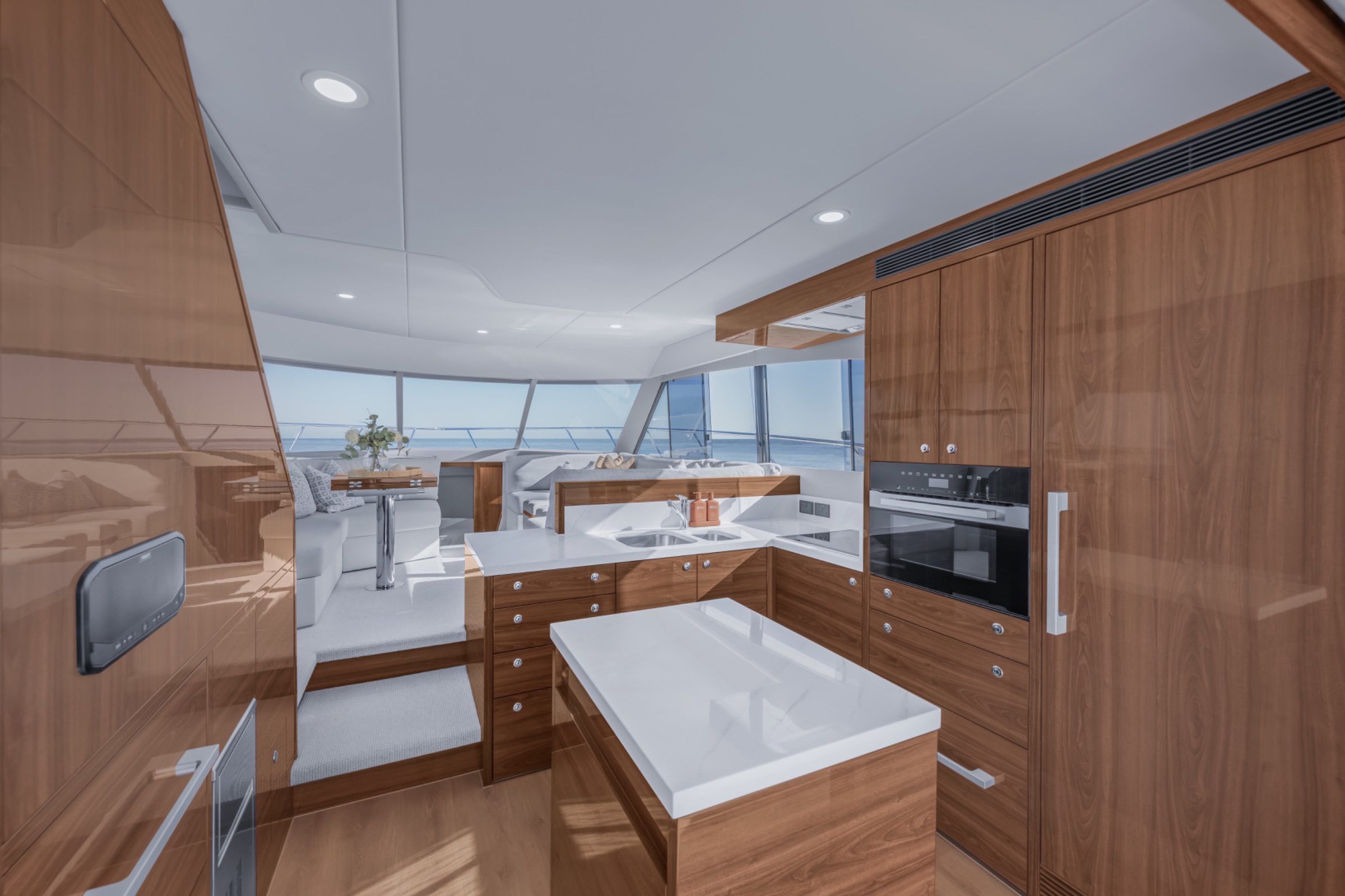 Home, Reimagined at Sea: Personalising Your Australian Motor Yacht