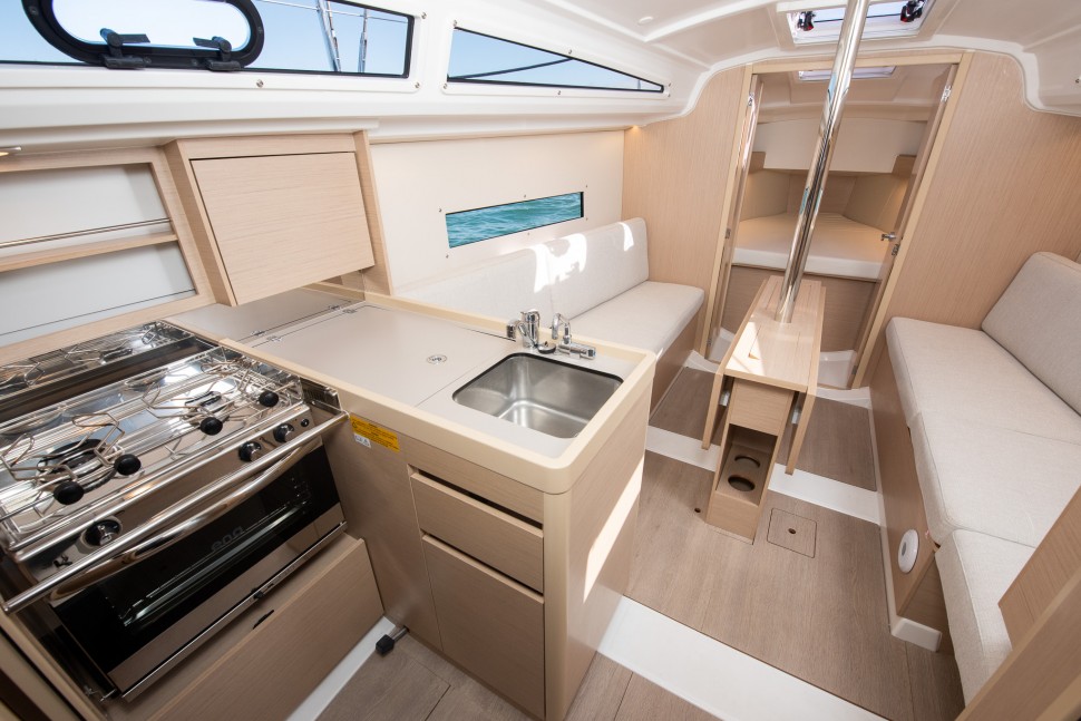 2023 Beneteau Oceanis 30.1 for sale through 36 Degrees Brokers