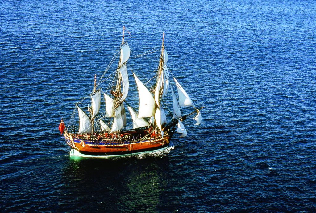 HM Bark Endeavour Replica // Photo credit: Lawrence Schäffler