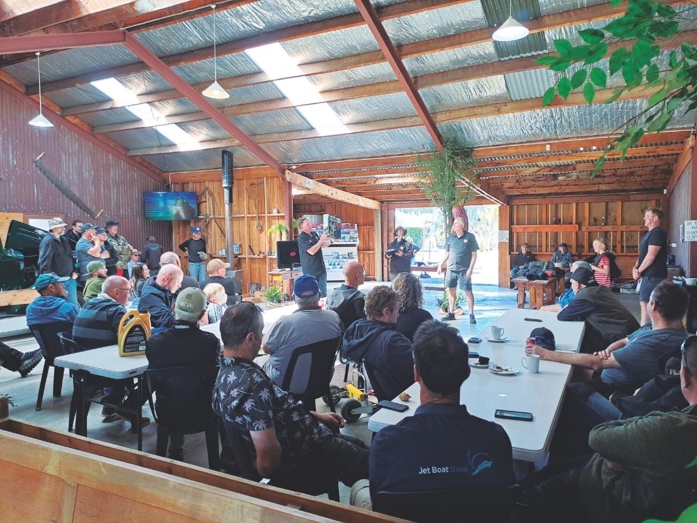 A jetboaters’ auction to raise money for the hut’s refurbishment. // Photo credit: Tom Fraser