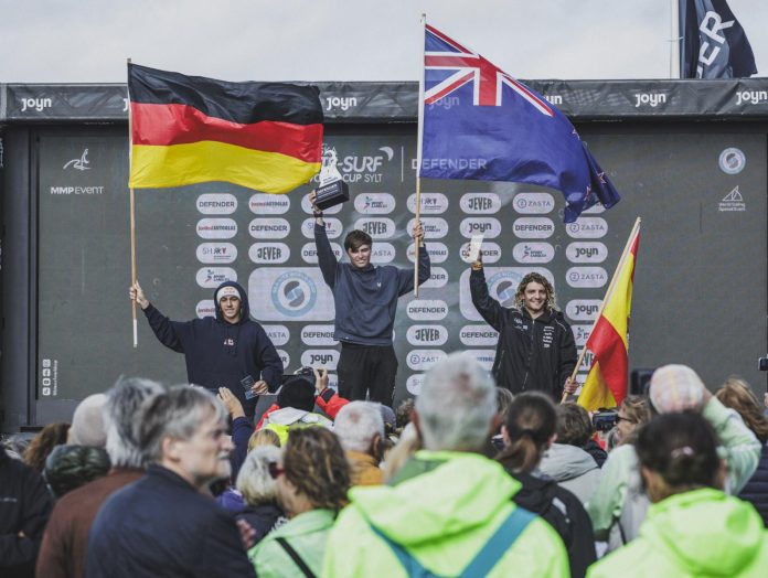 New Zealand kitefoiler Hugo Wigglesworth goes back-to-back as Hydrofoil Big Air world champion