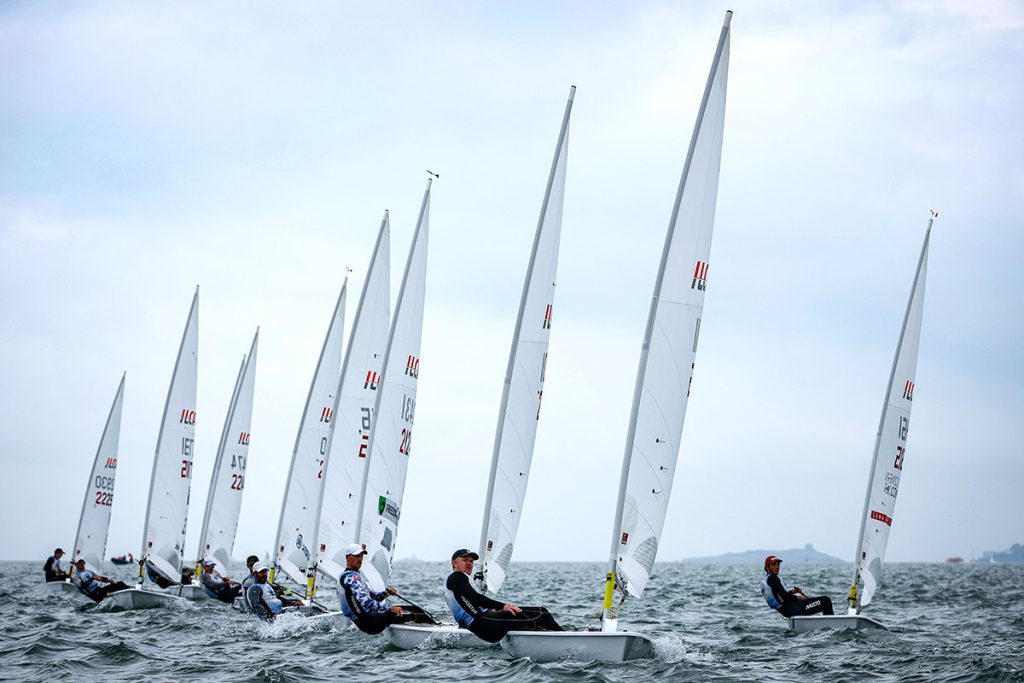 The Elimination Series concluded at the 2026 ILCA 7 Men’s World Championship after 11 races for the top 10 sailors, who competed for the medals in the Final Series. // Photo credit: Down Under Sail