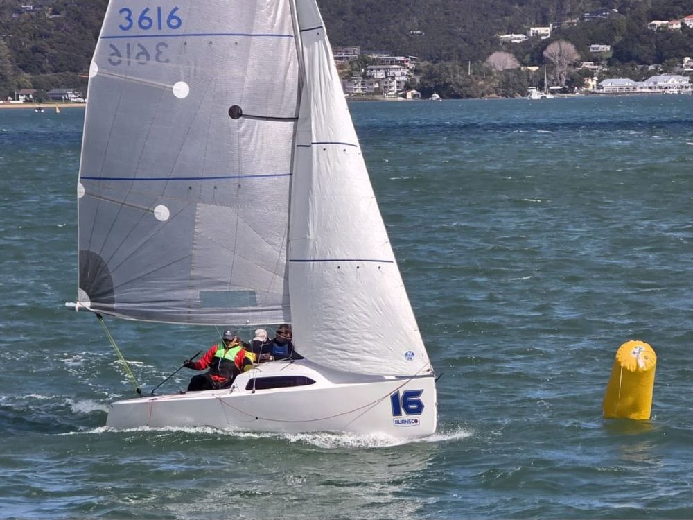 // Photo courtesy Elliott 5.9 Association of New Zealand