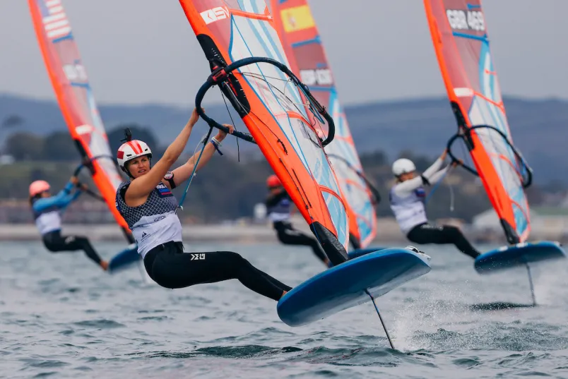 2026 iQFOiL World Championship, Day 1: New Zealand windfoilers Veerle ten Have, Aimee Bright crack top 10 in Weymouth